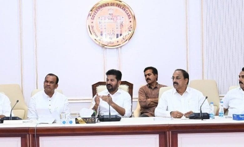 नई दिल्ली यात्रा में आरक्षण के समर्थन में आंदोलन