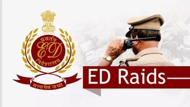 डेबॉक शेयर घोटाले का भंडाफोड़, जब्त दस्तावेज और गाड़ियाँ