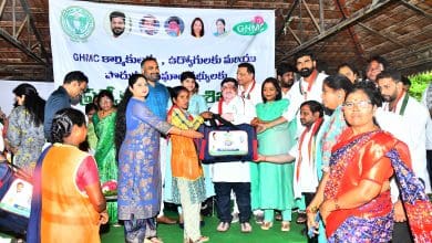 हैदराबाद में चिकित्सा शिविरों का आयोजन करते मंत्री पोन्नम प्रभाकर