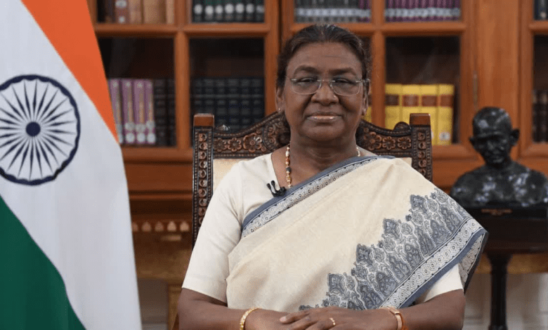 राष्ट्रपति द्रौपदी मुर्मू झारखंड दौरे पर AIIMS देओघर कार्यक्रम स्थल पर