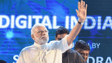 पीएम मोदी डिजिटल इंडिया की वर्षगांठ पर भाषण देते हुए