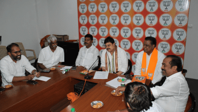 भाजपा प्रवक्ताओं की बैठक को संबोधित करते प्रदेश अध्यक्ष एन. रामचंदर राव