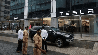 टेस्ला का मुंबई BKC में भारत का पहला एक्सपीरियंस सेंटर लॉन्च