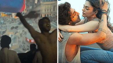 दर्शक थिएटर में ‘साइयारा’ टाइटल ट्रैक पर झूमते हुए, फोन फ्लैश और तालियों के साथ”