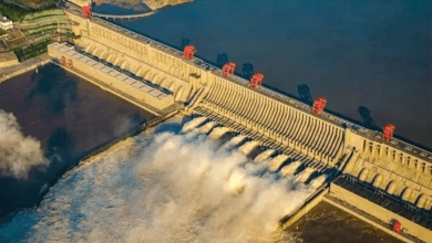 तिब्बत में ब्रह्मपुत्र नदी पर चीन के मेगा-डैम निर्माण स्थल की तस्वीर”