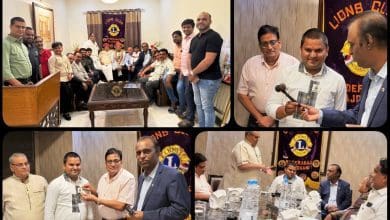 शपथ ग्रहण समारोह में लॉयंस क्लब के पदाधिकारी शामिल