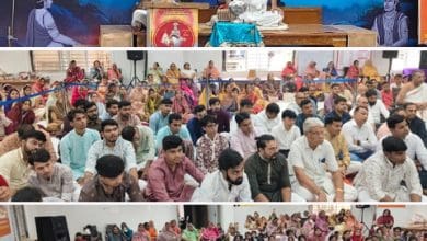 सभा को संबोधित करते भक्तिदर्शनजी म.सा.।