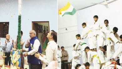 एमएचवी मॉडल स्कूल स्वतंत्रता दिवस समारोह में ध्वजारोहण