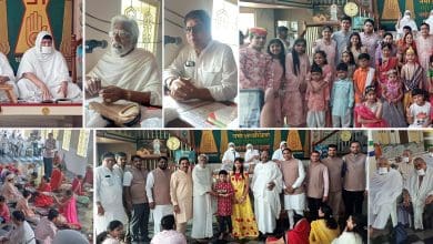 सिकंदराबाद स्थित मारुति विधि जैन स्थानक में आयोजित धर्मसभा को संबोधित करतीं डॉ. सुमंगलप्रभाजी। साथ में डॉ. सुवृद्धिश्रीजी म.सा., रजतप्रभाजी म.सा, संघ के पदाधिकारी व धर्मप्रेमीजन।