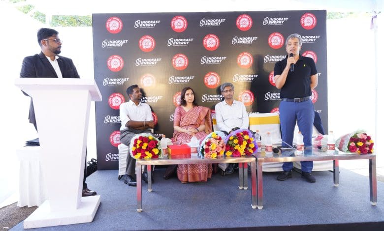 रेलवे स्टेशन बैटरी स्वैपिंग सुविधा उद्घाटन