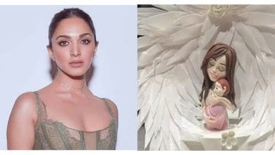 कियारा आडवाणी जन्मदिन के केक के साथ, पति सिद्धार्थ और नवजात बेटी के साथ जश्न मनाते हुए