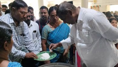 गुरुकुल विद्यालय में भोजन गुणवत्ता पर मंत्री का निरीक्षण