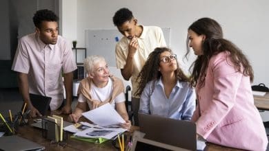 कर्मचारी