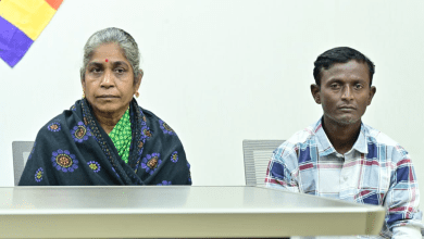 तेलंगाना में दो वरिष्ठ माओवादी नेताओं ने किया आत्मसमर्पण