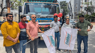 फ्रीडम ऑयल्स की ओर से वितरित इको-फ्रेंडली गणेश प्रतिमा