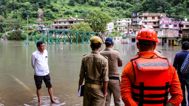 उत्तरकाशी की झील का जलस्तर घटा, राहत कार्य तेज़