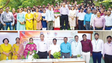 सीएसआईआरöसीसीएमबी में आयोजित हिन्दी कार्यशाला के दौरान उपस्थित अधिकारी एवं कर्मचारी।