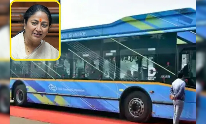 रेखा गुप्ता ने कहा– इलेक्ट्रिक बसों से प्रदूषण में कमी आएगी