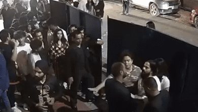 कनॉट प्लेस बार के बाहर तीन दोस्तों पर बाउंसरों का हमला