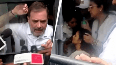 दिल्ली में विपक्षी नेताओं का ‘वोट चोरी’ के खिलाफ मार्च और पुलिस हिरासत