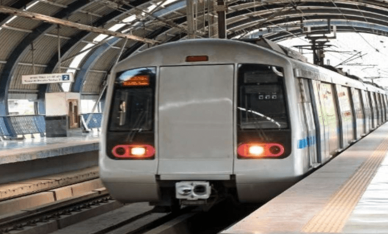 स्वतंत्रता दिवस पर दिल्ली मेट्रो सुबह 4 बजे से सभी लाइनों पर सेवा शुरू