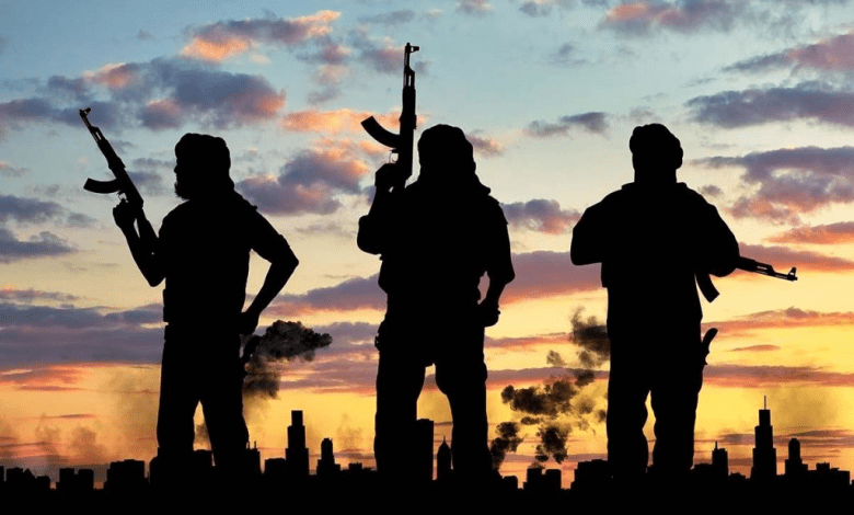 पाकिस्तान के खैबर पख्तूनख्वा में आतंकवादी हमलों में 4 पुलिसकर्मी शहीद