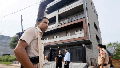 एल्विश यादव के घर बाहर फायरिंग की घटना, पुलिस जांच जारी