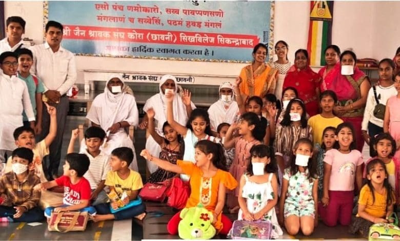 कोरा में महावीर जन्म कल्याणक धर्म सभा उत्सव