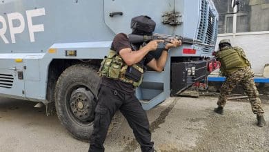 जम्मू-कश्मीर के कुलगाम में आतंकवाद विरोधी अभियान में आतंकी ढेर