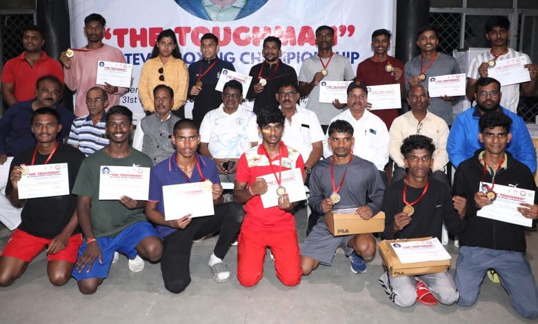 बी. तरुण ने बॉक्सिंग चैम्पियनशिप में स्वर्ण पदक जीता