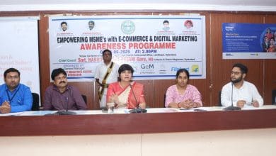 हैदराबाद में ई-कॉमर्स प्रशिक्षण से उत्पादक सशक्त