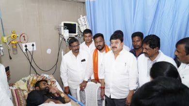 रामचंदर राव ने उस्मानिया अस्पताल में अशोक से की मुलाकात