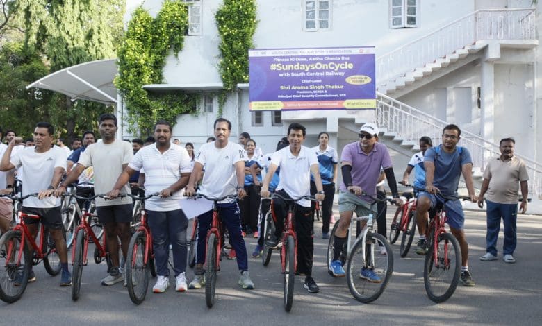 हैदराबाद रेलवे कर्मचारियों का फिट इंडिया साइकिलिंग अभियान