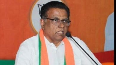 पत्रकार गिरफ्तारी पर बयान देते भाजपा प्रवक्ता एन.वी. सुभाष