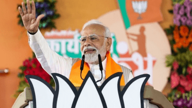 प्रधानमंत्री मोदी इंजीनियरों को विकसित भारत निर्माण में प्रेरित करते हुए