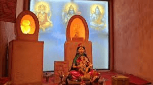 जगतियाल में मां के गर्भ में भ्रूण रूप में गणपति की अनोखी झांकी