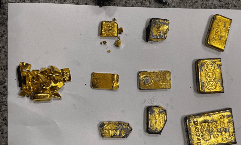 डीआरआई अधिकारियों ने हैदराबाद एयरपोर्ट पर तस्करी किया गया सोना बरामद किया