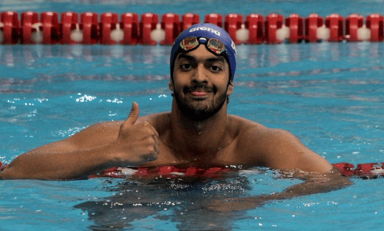 श्रीहरि नटराज स्विमिंग पूल में फ्रीस्टाइल में अभ्यास करते हुए