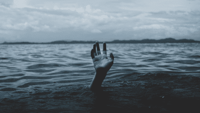 इटावा में लिपिक ने की आत्महत्या