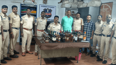 रंगारेड्डी आबकारी पुलिस ने छापेमारी के दौरान जब्त की एनडीपीएल शराब