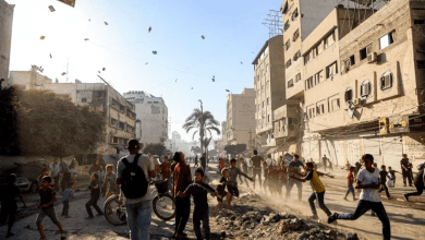 इजराइल के सैन्य जवान गाजा में सैन्य अभियान के दौरान