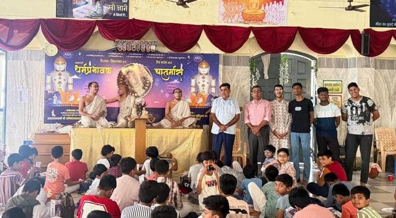 सिकंदराबाद जैन बच्चों का शासन स्पर्श शिविर