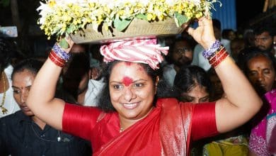 कल्वाकुंट्ला कविता का बीआरएस विरोधी कड़ा संदेश