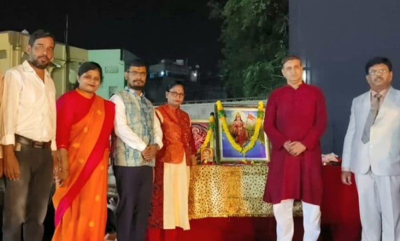 हिन्दू संरक्षण समिति ने भव्य रावण दहन का किया आयोजन