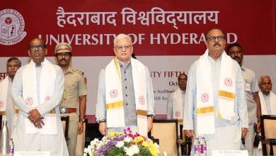 हैदराबाद विश्वविद्यालय 25वाँ दीक्षांत समारोह में भाग लेते राज्यपाल जिष्णु देव वर्मा, डॉ. कृष्णा एला व अन्य