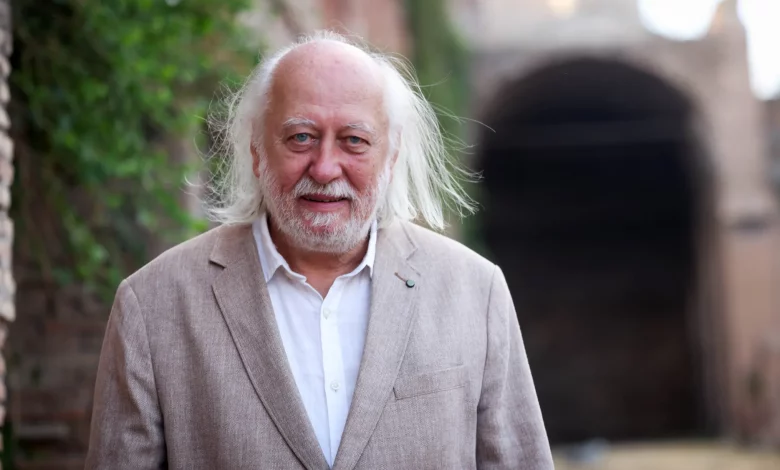 लास्ज़्लो क्राज़्नाहोरकाई: साहित्य का उजाला