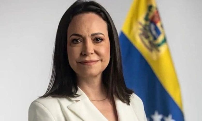 मारिया कोरिना मचादो लोकतंत्र की लौ और नोबेल सम्मान