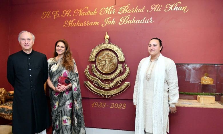 मुकर्रम जाह स्कूल का 38वां स्थापना दिवस समारोह, निज़ाम अज़मत जाह के साथ अतिथि व छात्र