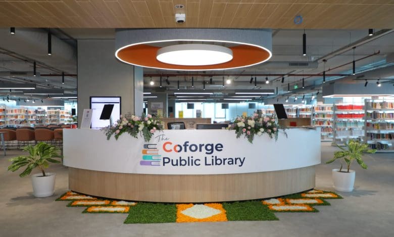 कोफोर्ज पब्लिक लाइब्रेरी हैदराबाद में उद्घाटन समारोह का दृश्य