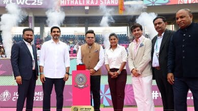 मिताली राज के सम्मान में स्टेडियम में दीर्घा उद्घाटन